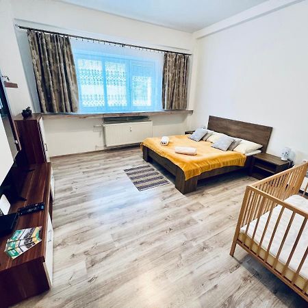 Apartman Pod Fontanou Кремница Экстерьер фото