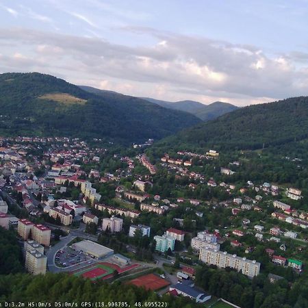 Apartman Pod Fontanou Кремница Экстерьер фото